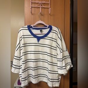 Wild Fable oversized crop top